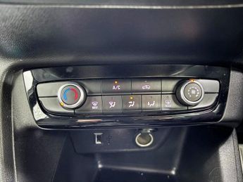 VAUXHALL CORSA 1.2 SE Hatchback 5dr Petrol Manual Euro 6 (75 ps)