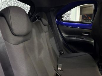 TOYOTA AYGO X 1.0 VVT-i Edge Hatchback 5dr Petrol x-shift Euro 6 (s/s) (72 ps)