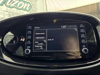 TOYOTA AYGO X 1.0 VVT-i Edge Hatchback 5dr Petrol x-shift Euro 6 (s/s) (72 ps)