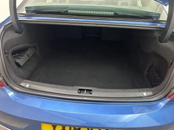 VOLVO S90 2.0 D4 R-Design Saloon 4dr Diesel Auto Euro 6 (s/s) (190 ps)