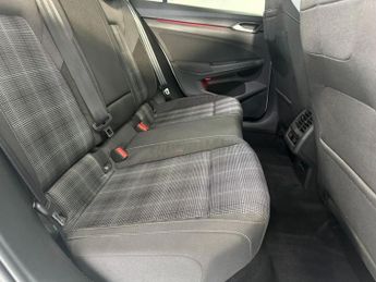 VOLKSWAGEN GOLF 2.0 TDI GTD Hatchback 5dr Diesel DSG Euro 6 (s/s) (200 ps)
