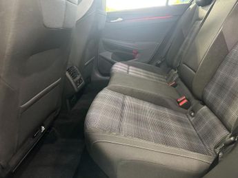 VOLKSWAGEN GOLF 2.0 TDI GTD Hatchback 5dr Diesel DSG Euro 6 (s/s) (200 ps)
