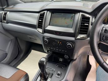 FORD RANGER 3.2 TDCi Wildtrak Pickup Double Cab 4dr Diesel Auto 4WD Euro 6 (