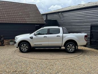 FORD RANGER 3.2 TDCi Wildtrak Pickup Double Cab 4dr Diesel Auto 4WD Euro 6 (