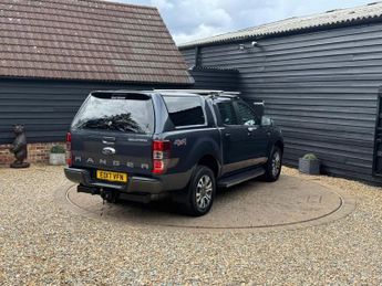 FORD RANGER 3.2 TDCi Wildtrak Pickup Double Cab 4dr Diesel Auto 4WD Euro 6 (