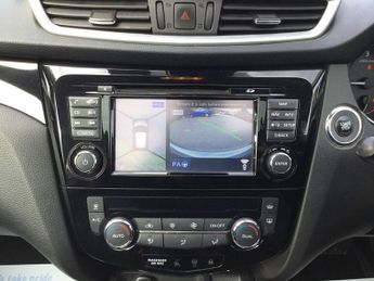 NISSAN QASHQAI 1.6 dCi Tekna SUV 5dr Diesel XTRON 2WD Euro 6 (s/s) (130 ps)