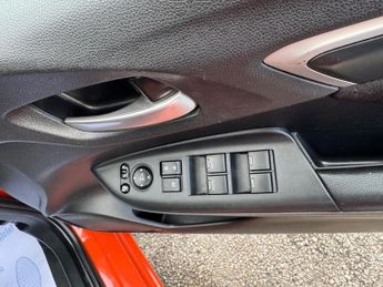 HONDA JAZZ 1.3 i-VTEC EX Hatchback 5dr Petrol Manual Euro 6 (s/s) (102 ps)