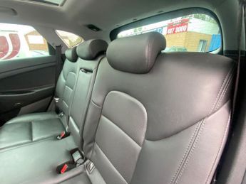 HYUNDAI TUCSON 1.6 T-GDi Premium SE SUV 5dr Petrol DCT Euro 6 (s/s) (177 ps)