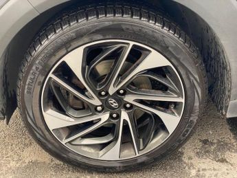 HYUNDAI TUCSON 1.6 T-GDi Premium SE SUV 5dr Petrol DCT Euro 6 (s/s) (177 ps)