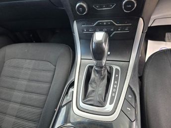 FORD GALAXY 2.0 TDCi Zetec MPV 5dr Diesel Powershift Euro 6 (s/s) (150 ps)