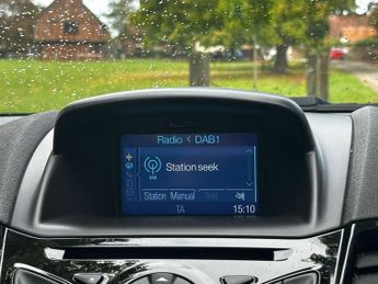 FORD FIESTA 1.0T EcoBoost Zetec Hatchback 5dr Petrol Powershift Euro 6 (100 