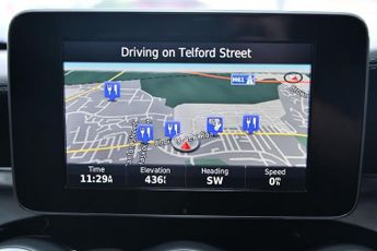 MERCEDES-BENZ C-CLASS 2.1 C220 BlueTEC AMG Line (Premium) Saloon 4dr Diesel G-Tronic+ 