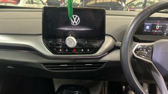 VOLKSWAGEN ID4 Pro Performance 77kWh Style Edition SUV 5dr Electric Auto (204 p