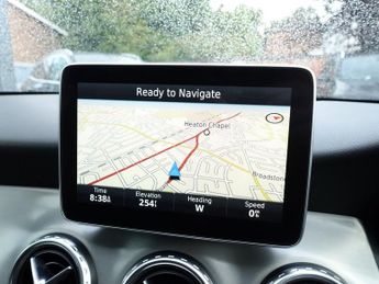 MERCEDES-BENZ GLA 2.1 GLA220d AMG Line (Premium) SUV 5dr Diesel 7G-DCT 4MATIC Euro