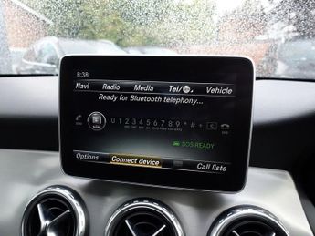 MERCEDES-BENZ GLA 2.1 GLA220d AMG Line (Premium) SUV 5dr Diesel 7G-DCT 4MATIC Euro