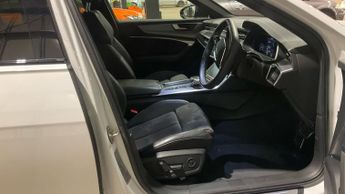 AUDI A6 AVANT 2.0 TDI 40 Black Edition Estate 5dr Diesel S Tronic Euro 6 (s/s)