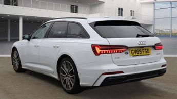 AUDI A6 AVANT 2.0 TDI 40 Black Edition Estate 5dr Diesel S Tronic Euro 6 (s/s)