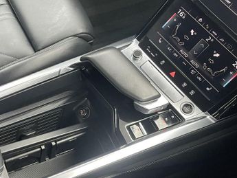 AUDI E-TRON 55 Black Edition SUV 5dr Electric Auto quattro 95kWh (11kW Charg