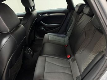 AUDI A3 2.0 TDI S line Sportback 5dr Diesel S Tronic quattro Euro 6 (s/s