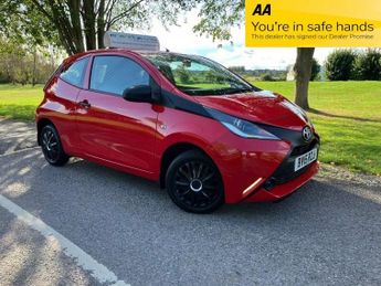 Toyota AYGO 1.0 VVT-i x Hatchback 3dr Petrol Manual Euro 5 Euro 5 (68 ps)
