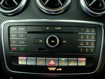 MERCEDES-BENZ A CLASS 1.5 A180d Sport (Premium) Hatchback 5dr Diesel 7G-DCT Euro 6 (s/