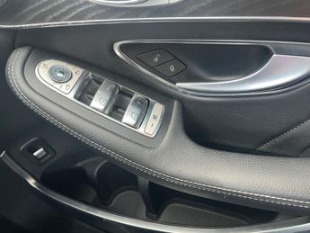 MERCEDES-BENZ GLC 2.1 GLC250d AMG Line (Premium) SUV 5dr Diesel G-Tronic 4MATIC Eu