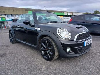 MINI CONVERTIBLE 2.0 Cooper SD Convertible 2dr Diesel Auto Euro 5 (143 ps)
