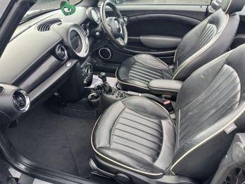 MINI CONVERTIBLE 2.0 Cooper SD Convertible 2dr Diesel Auto Euro 5 (143 ps)