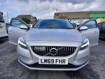 VOLVO V40 2.0 D3 Inscription Edition Hatchback 5dr Diesel Auto Euro 6 (s/s