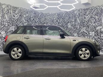 MINI HATCH 1.5 Cooper Classic Hatchback 5dr Petrol Steptronic Euro 6 (s/s) 