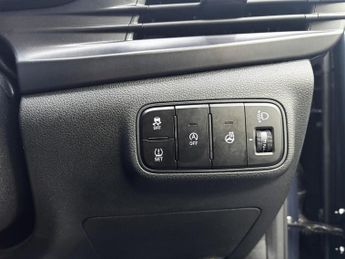 HYUNDAI I20 1.0 T-GDi MHEV Premium Hatchback 5dr Petrol Hybrid DCT Euro 6 (s