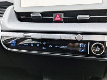 HYUNDAI IONIQ 5 58kWh SE Connect Hatchback 5dr Electric Auto (170 ps)