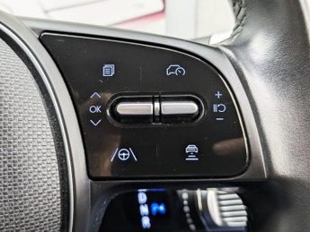 HYUNDAI IONIQ 5 58kWh SE Connect Hatchback 5dr Electric Auto (170 ps)