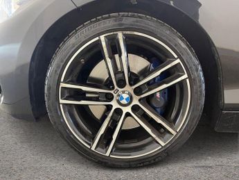 BMW 1 SERIES 1.5 118i GPF M Sport Shadow Edition Hatchback 3dr Petrol Auto Eu