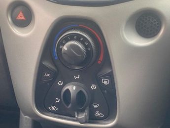 CITROEN C1 1.0 VTi Feel Hatchback 3dr Petrol Manual Euro 6 (68 ps)
