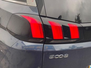 PEUGEOT 5008 2.0 BlueHDi GT SUV 5dr Diesel EAT Auto 6Spd Euro 6 (s/s) (180 ps