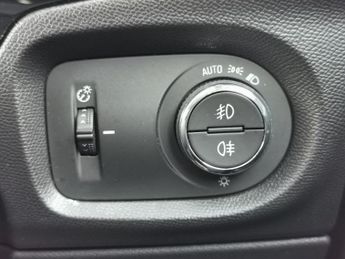 VAUXHALL Corsa Electric 50kWh Elite Nav Hatchback 5dr Electric Auto (7.4Kw Charger) (136