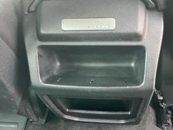 LAND ROVER RANGE ROVER EVOQUE 2.2 SD4 Pure Tech SUV 5dr Diesel Auto 4WD Euro 5 (s/s) (190 ps)