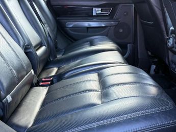 LAND ROVER RANGE ROVER SPORT 3.0 SD V6 HSE Black SUV 5dr Diesel Auto 4WD Euro 5 (255 bhp)