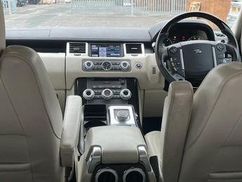 LAND ROVER RANGE ROVER SPORT 3.0 SD V6 HSE SUV 5dr Diesel Auto 4WD Euro 5 (255 bhp)