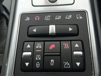 LAND ROVER RANGE ROVER SPORT 3.0 SD V6 HSE SUV 5dr Diesel Auto 4WD Euro 5 (255 bhp)