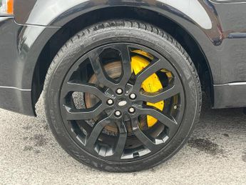 LAND ROVER RANGE ROVER SPORT 3.0 SD V6 HSE SUV 5dr Diesel Auto 4WD Euro 5 (255 bhp)