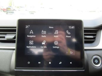 RENAULT CAPTUR 1.6 E-TECH Iconic Edition SUV 5dr Petrol Hybrid Automatic Euro 6