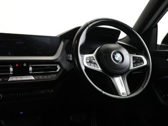 BMW 2 SERIES GRAN COUPE 1.5 218i M Sport Saloon 4dr Petrol DCT Euro 6 (s/s) (136 ps)