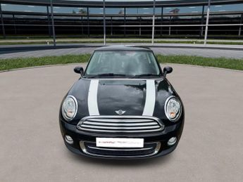 MINI Hatch 1.6 Cooper D Hatchback 3dr Diesel Manual Euro 5 (s/s) (112 ps)