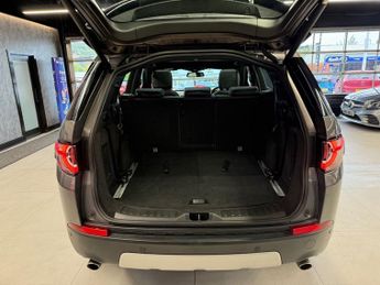 LAND ROVER DISCOVERY SPORT 2.0 TD4 HSE Luxury SUV 5dr Diesel Auto 4WD Euro 6 (s/s) (180 ps)