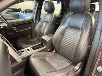 LAND ROVER DISCOVERY SPORT 2.0 TD4 HSE Luxury SUV 5dr Diesel Auto 4WD Euro 6 (s/s) (180 ps)