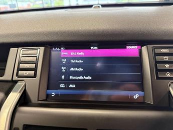 LAND ROVER DISCOVERY SPORT 2.0 TD4 HSE Luxury SUV 5dr Diesel Auto 4WD Euro 6 (s/s) (180 ps)