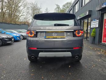 LAND ROVER DISCOVERY SPORT 2.0 TD4 HSE Luxury SUV 5dr Diesel Auto 4WD Euro 6 (s/s) (180 ps)