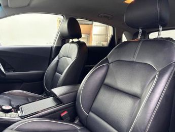 KIA NIRO 64kWh 3 SUV 5dr Electric Auto (201 bhp)